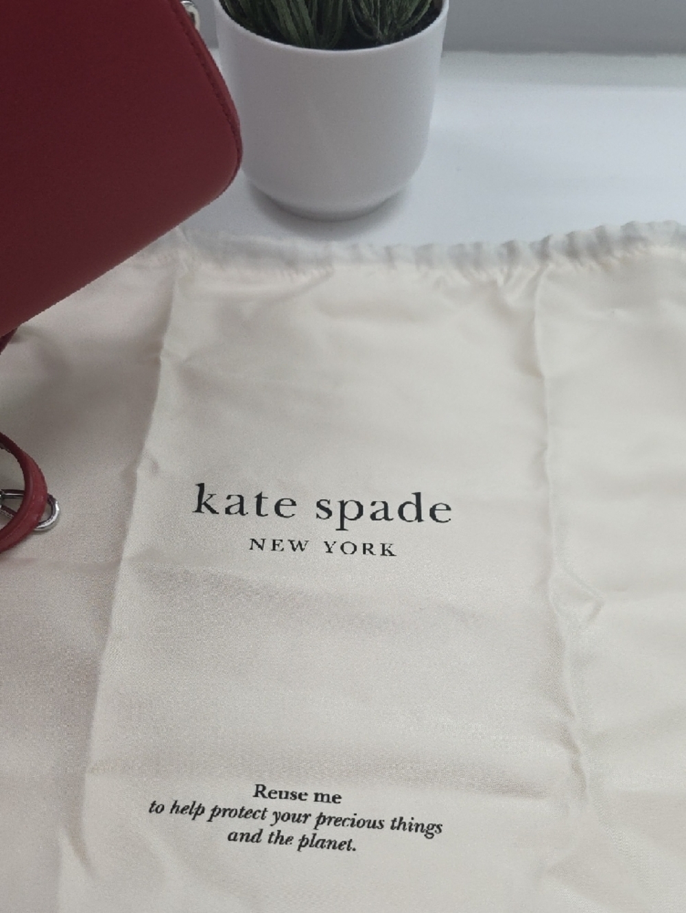 NWT Kate spade Red Small GRACE purse with Detachable Crossbody Strap - Picture 6 of 7